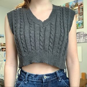 Grey Cropped Sweater Vest